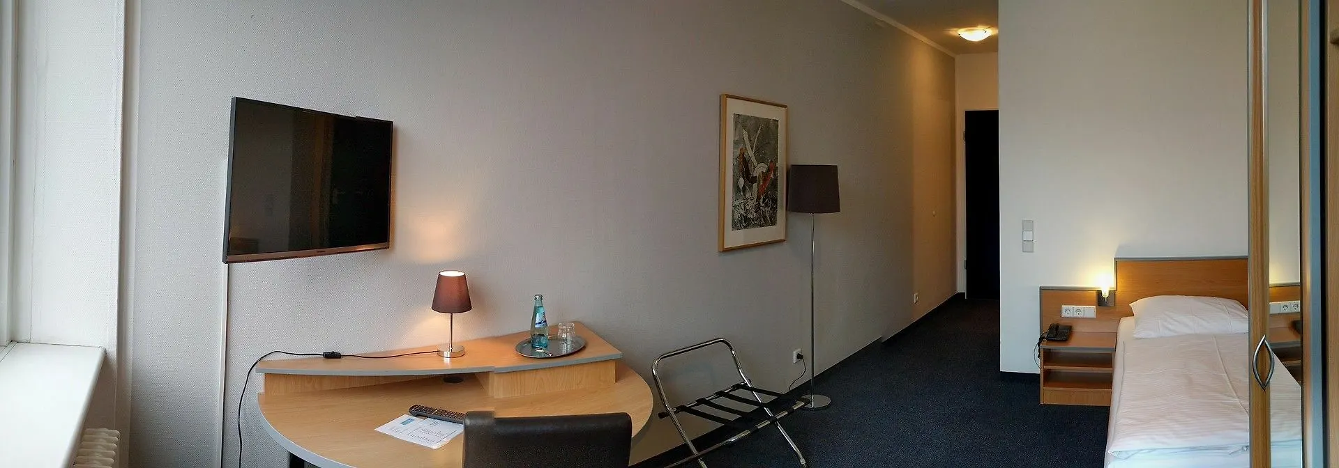 ברלין Hotel Sedes